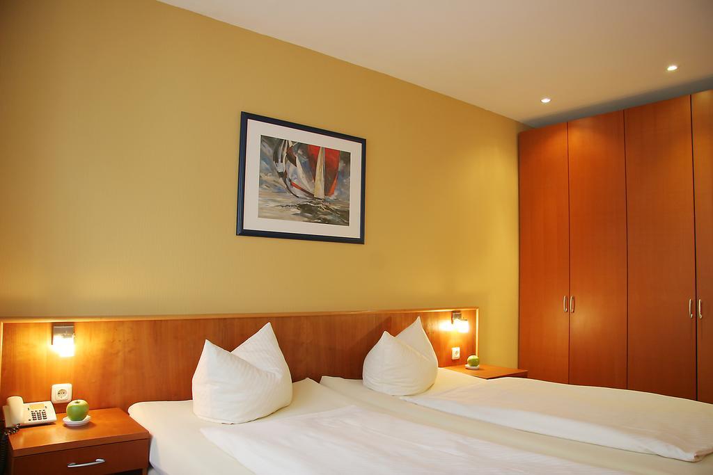 Hotel Verdi Rostock Rum bild